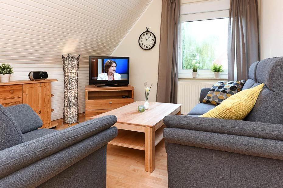 Ferienwohnungen Haus Gezeiten 纽哈灵吉塞尔 外观 照片